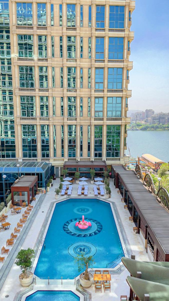 Four Seasons Cairo At The First Residence