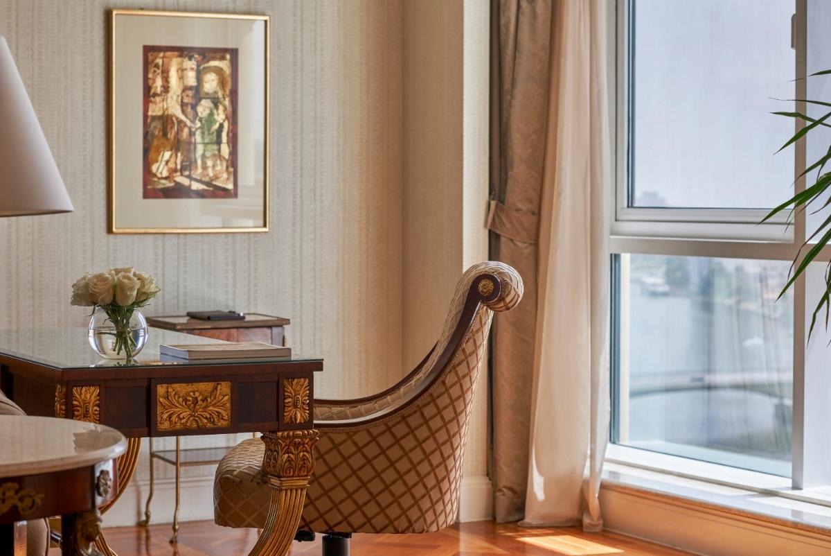 Four Seasons Cairo At The First Residence