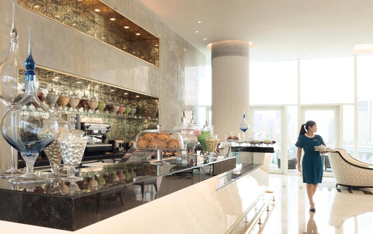 Four Seasons Hotel Abu Dhabi at Al Maryah Island