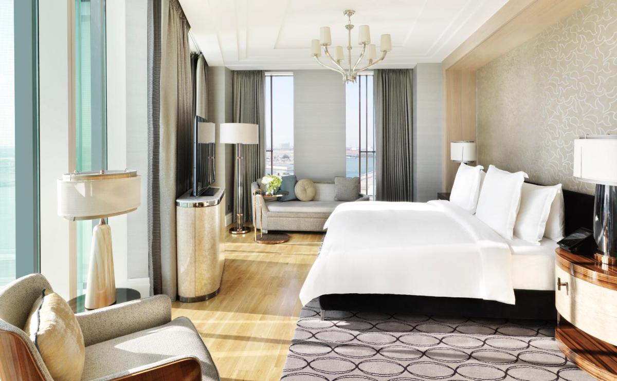 Four Seasons Hotel Abu Dhabi at Al Maryah Island