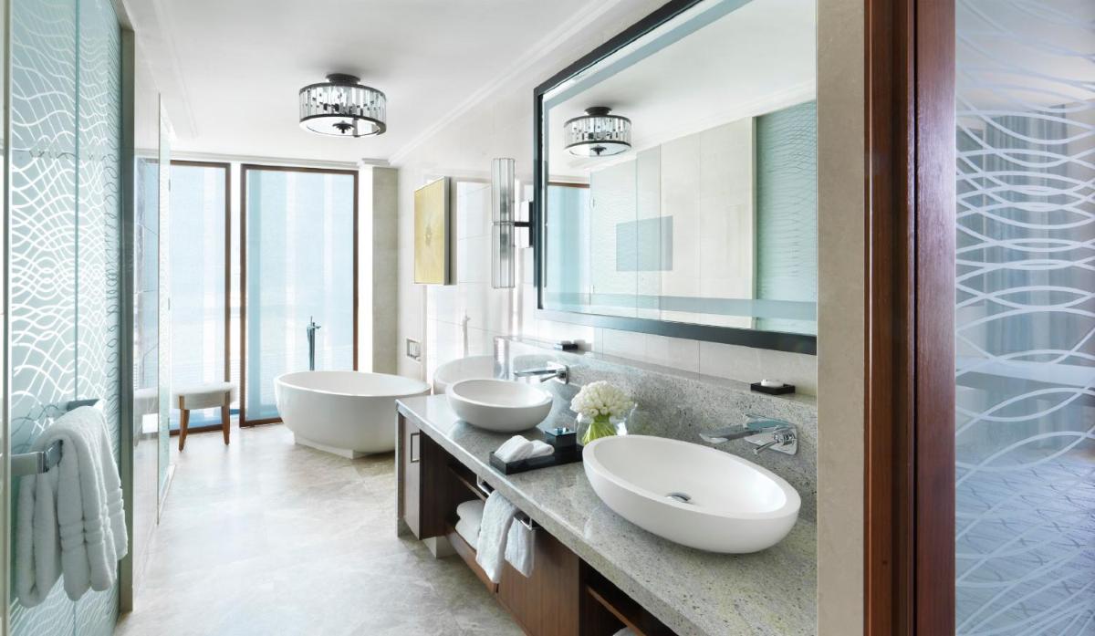 Four Seasons Hotel Abu Dhabi at Al Maryah Island