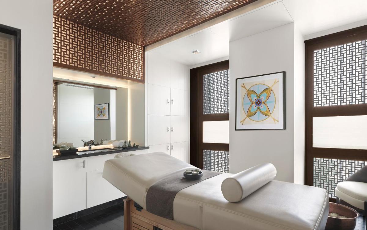 Four Seasons Hotel Abu Dhabi at Al Maryah Island