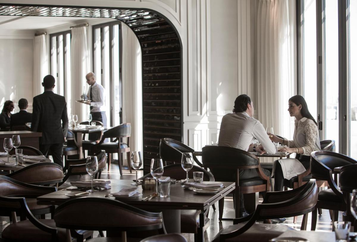 Four Seasons Hotel Amman