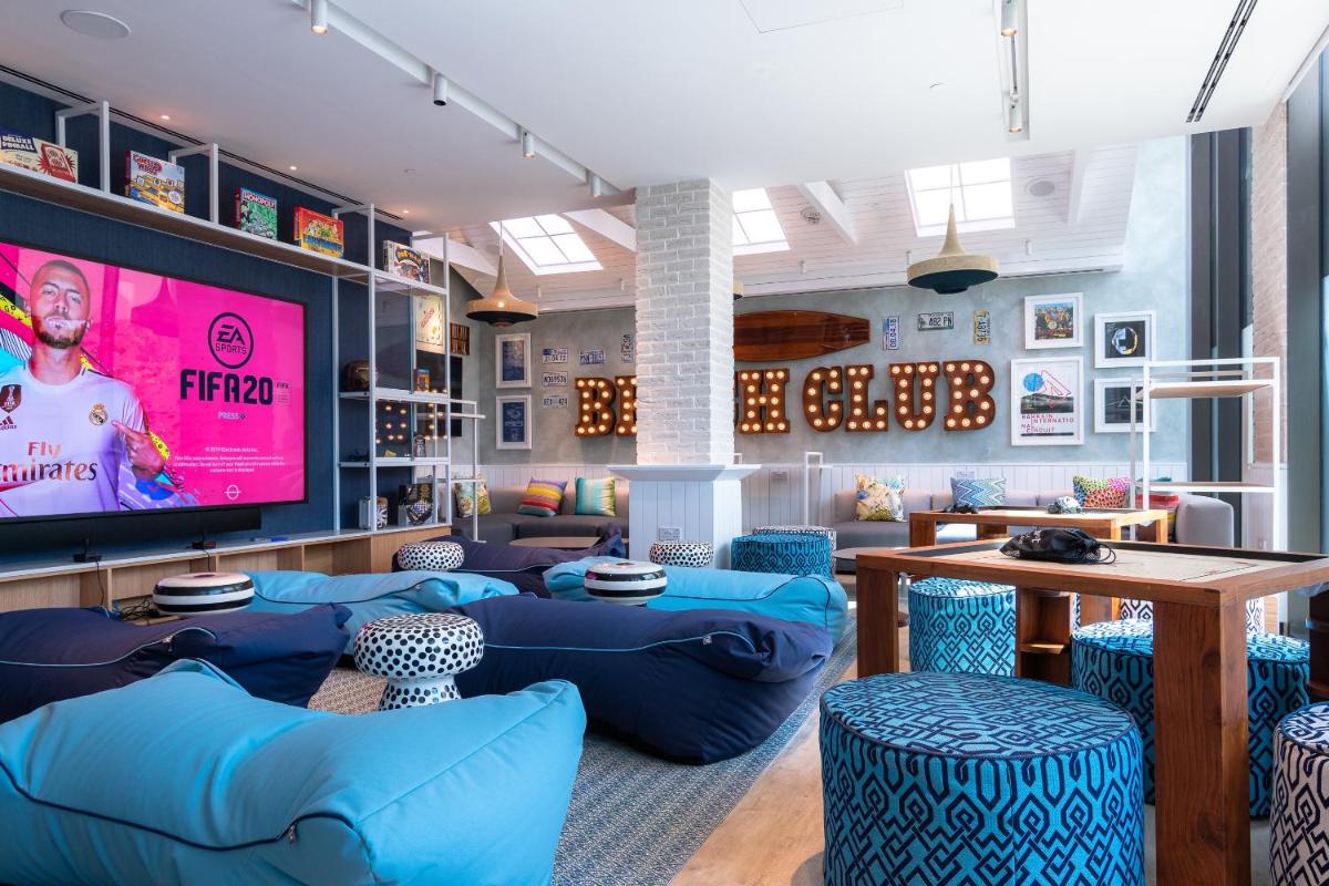 Four Seasons Hotel Bahrain Bay