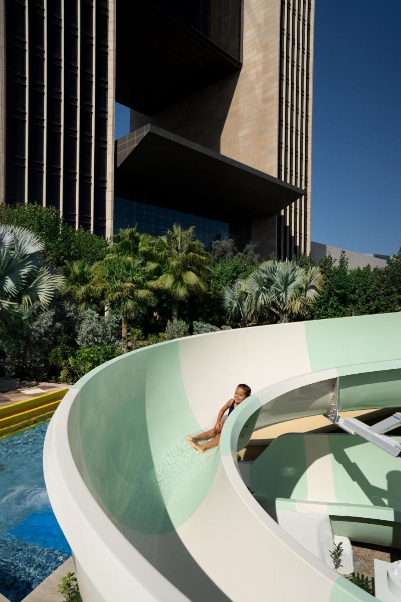 Four Seasons Hotel Bahrain Bay