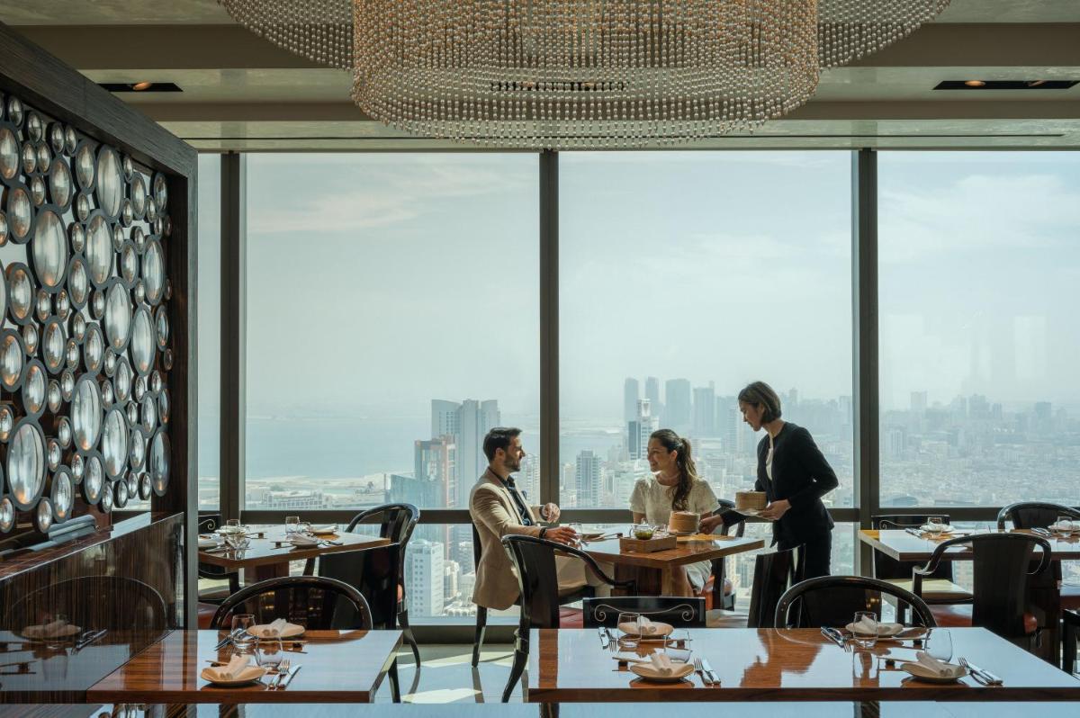 Four Seasons Hotel Bahrain Bay