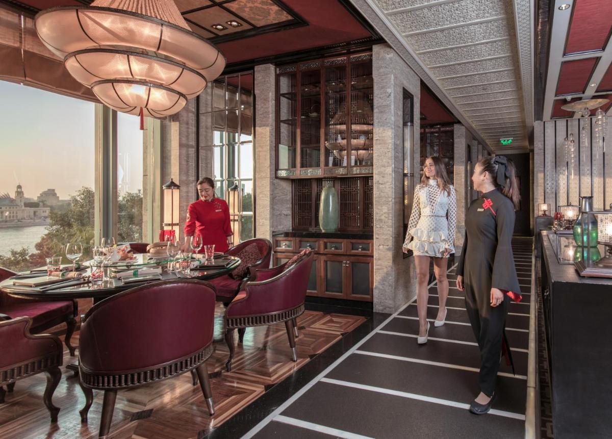 Four Seasons Hotel Cairo at Nile Plaza