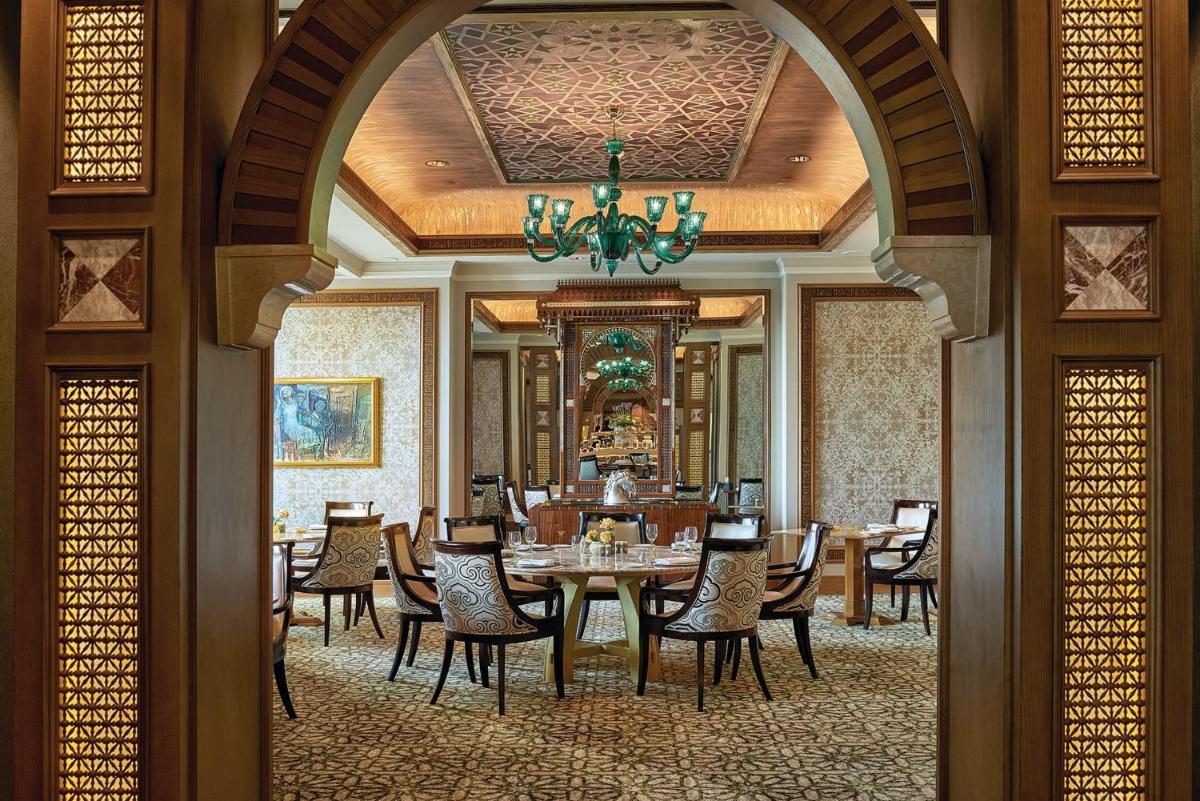 Four Seasons Hotel Cairo at Nile Plaza