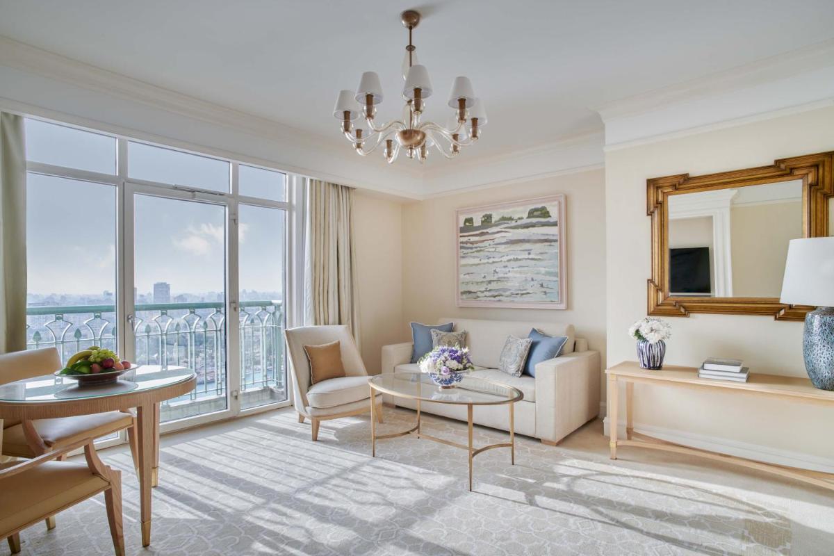 Four Seasons Hotel Cairo at Nile Plaza