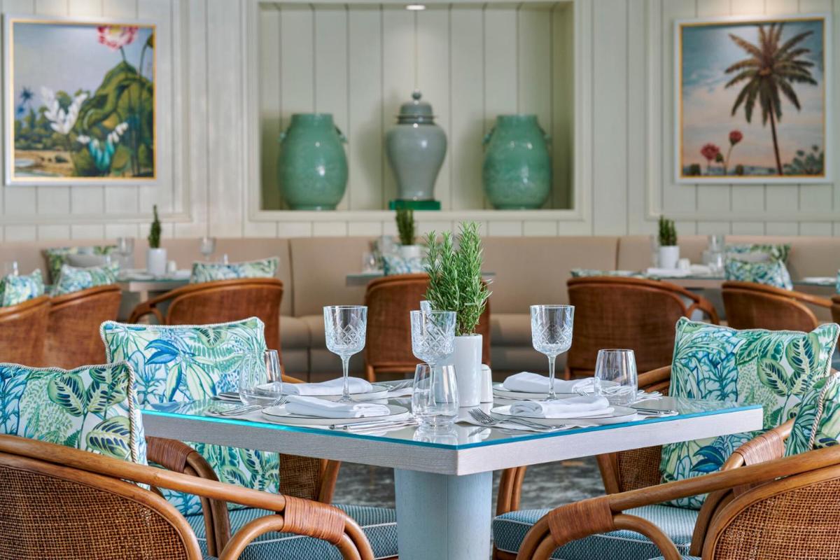 Four Seasons Hotel Cairo at Nile Plaza