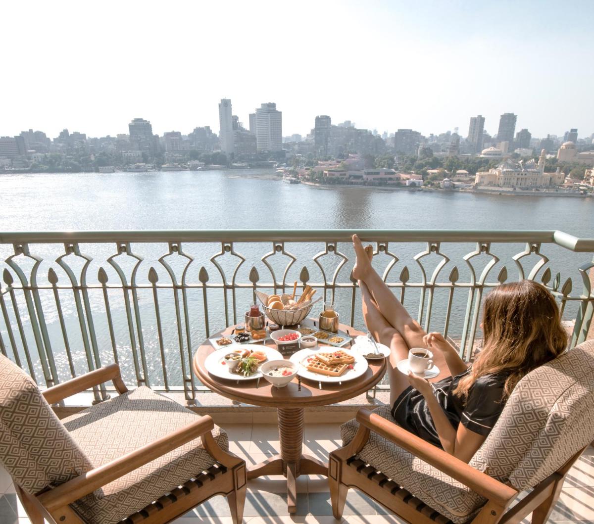 Four Seasons Hotel Cairo at Nile Plaza