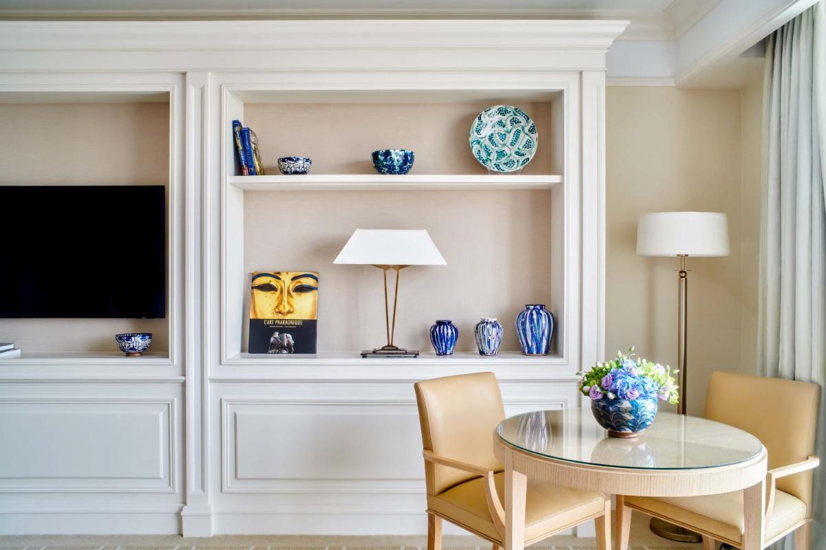 Four Seasons Hotel Cairo at Nile Plaza