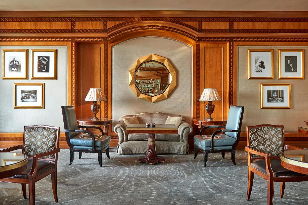 Four Seasons Hotel Cairo at Nile Plaza