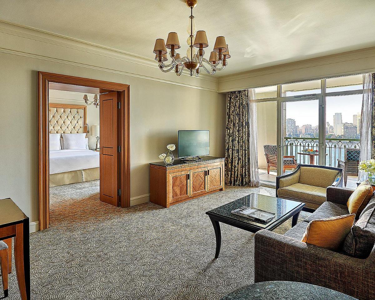 Four Seasons Hotel Cairo at Nile Plaza