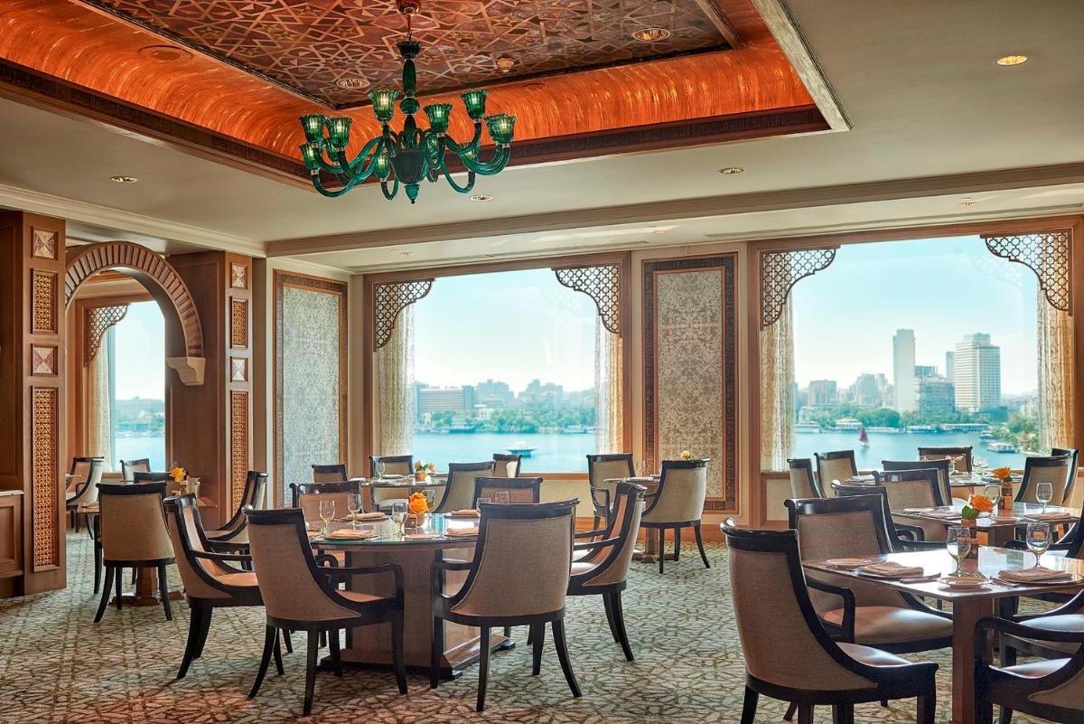Four Seasons Hotel Cairo at Nile Plaza