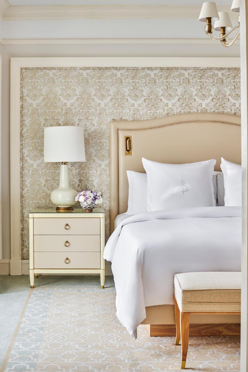 Four Seasons Hotel Cairo at Nile Plaza