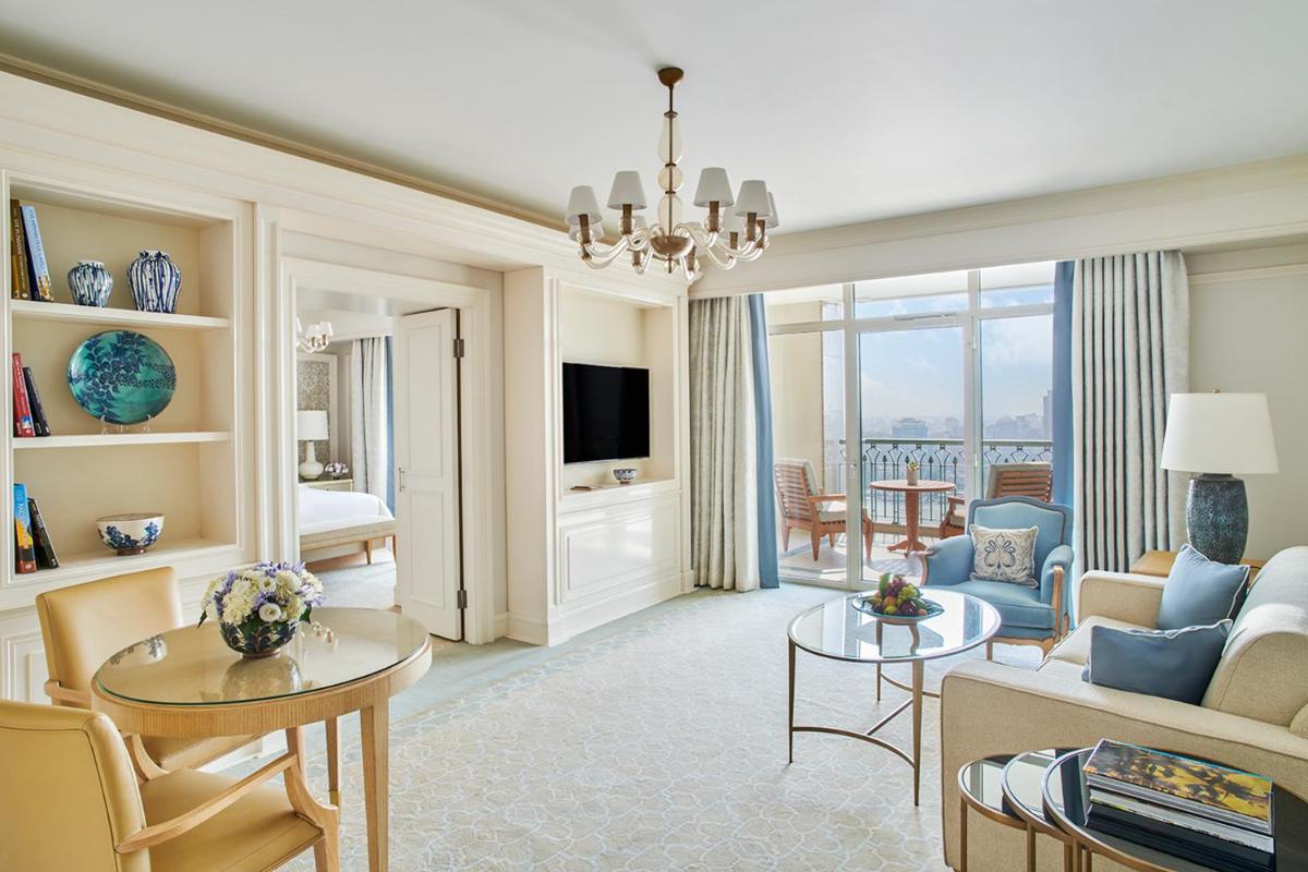 Four Seasons Hotel Cairo at Nile Plaza