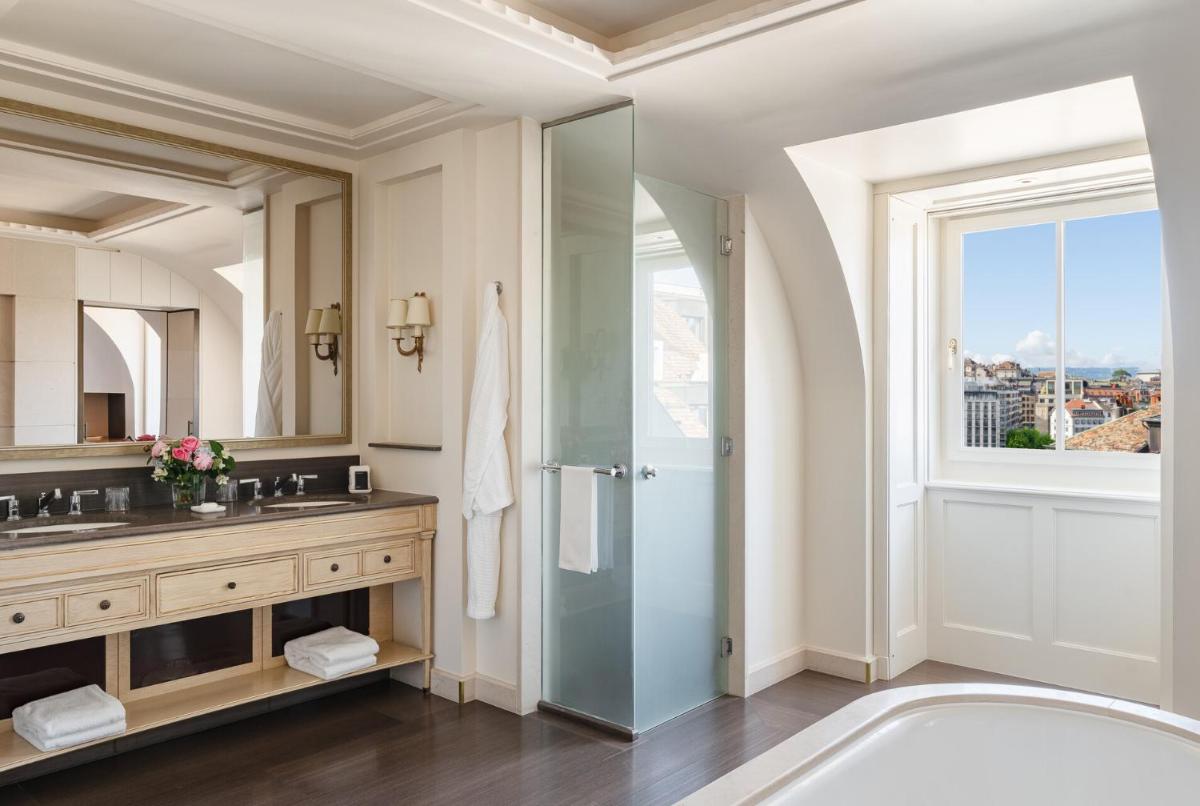 Four Seasons Hotel des Bergues Geneva