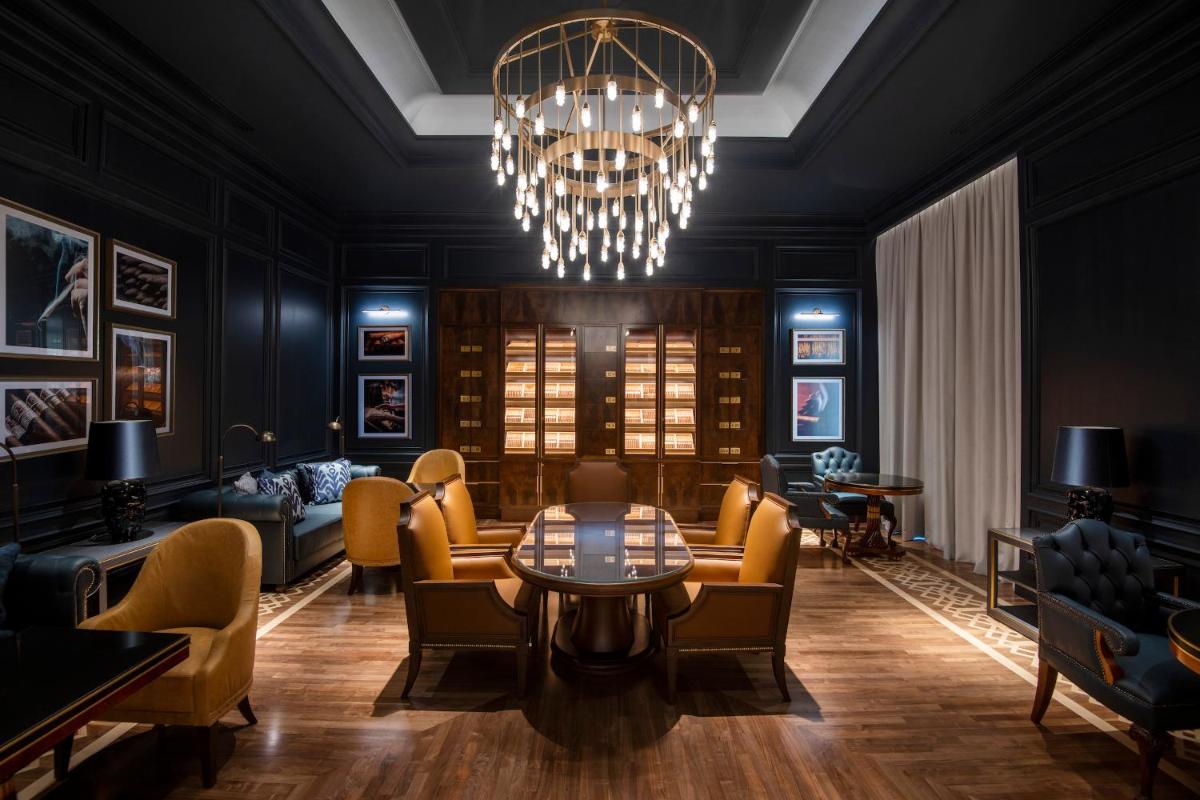 Four Seasons Hotel Doha