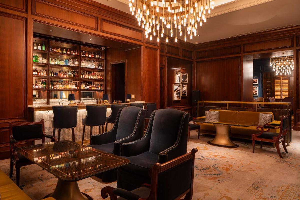 Four Seasons Hotel Doha