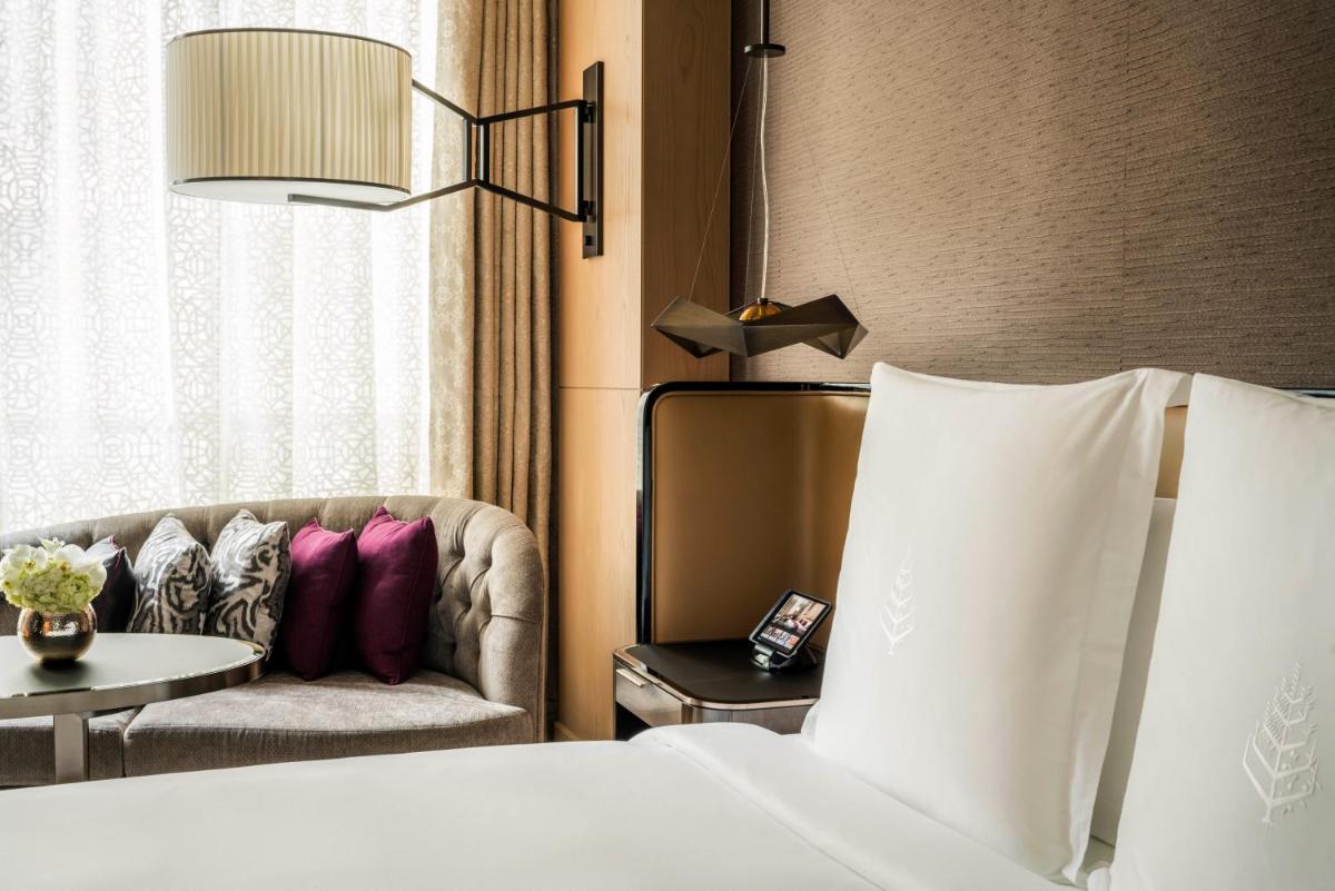 Four Seasons Hotel Dubai International Financial Centre