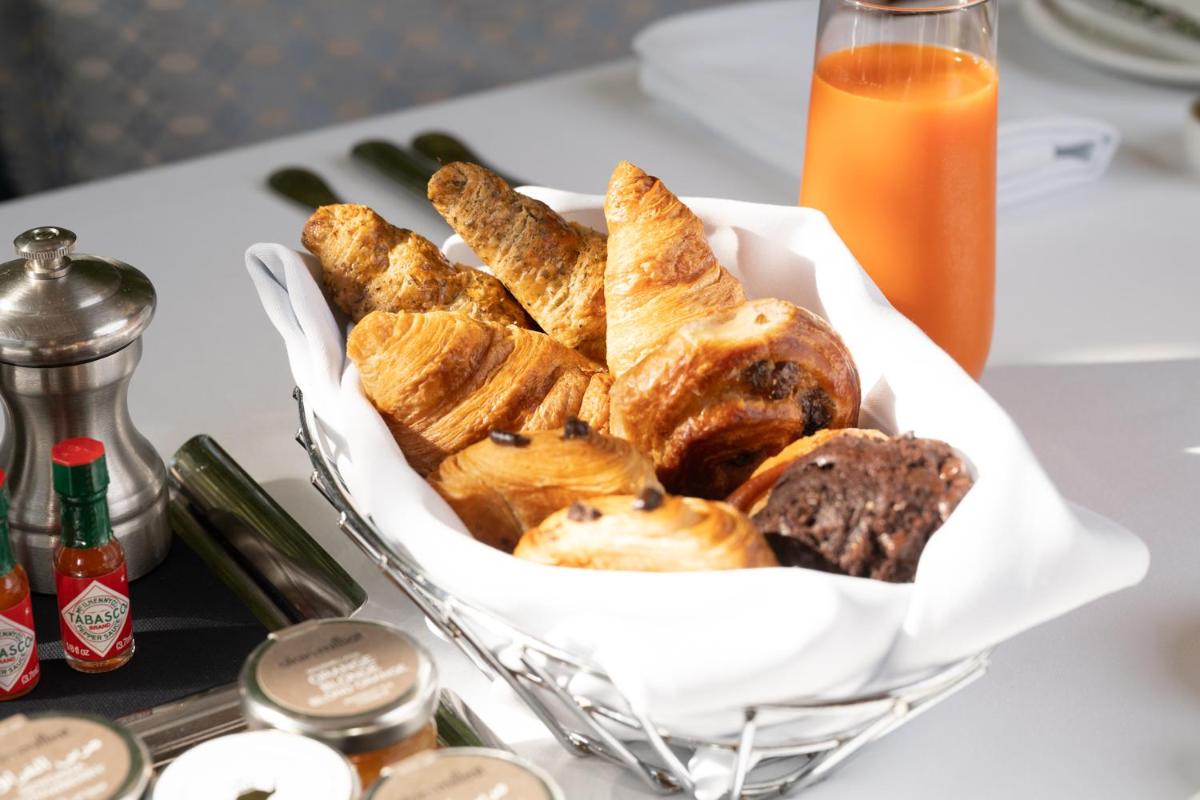 Four Seasons Hotel Dubai International Financial Centre