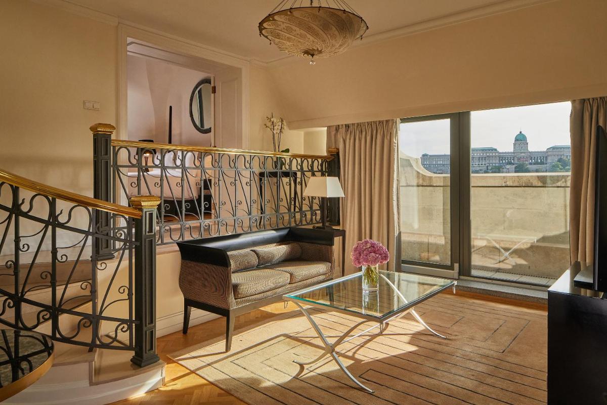 Four Seasons Hotel Gresham Palace Budapest