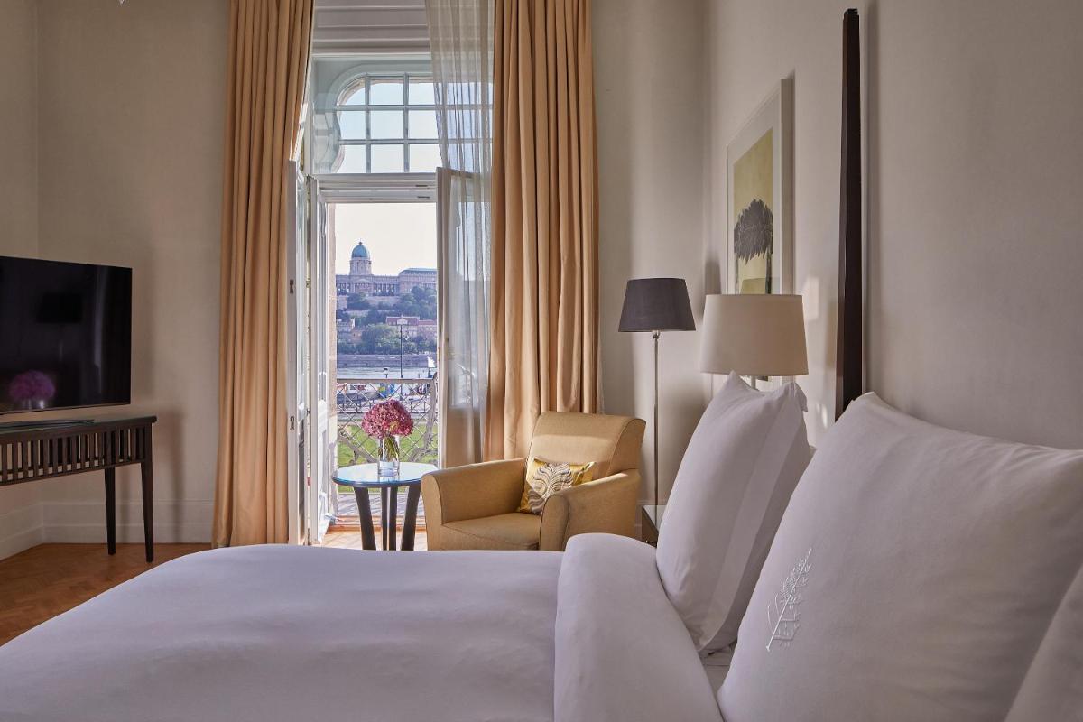 Four Seasons Hotel Gresham Palace Budapest