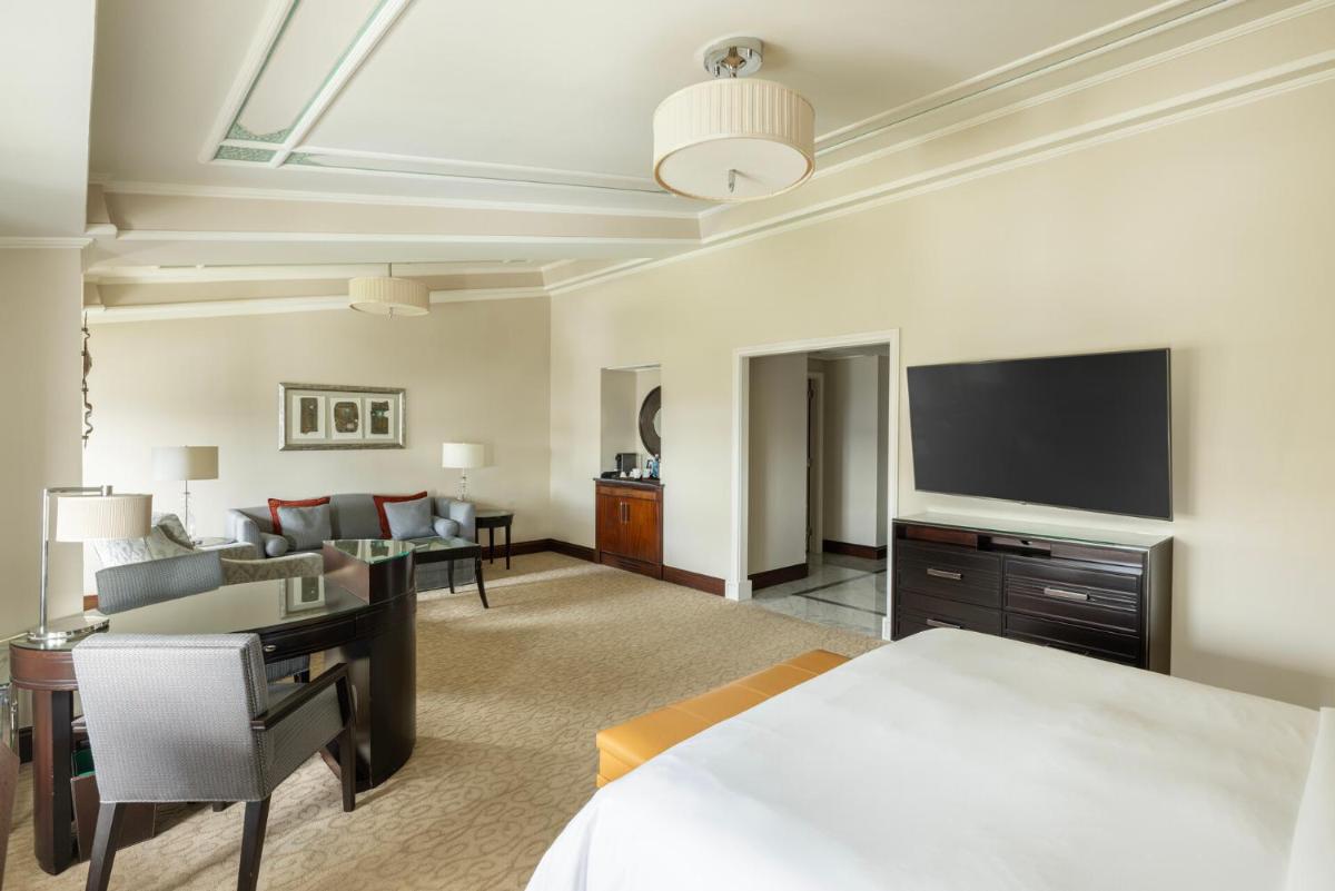 Four Seasons Hotel Istanbul at the Bosphorus