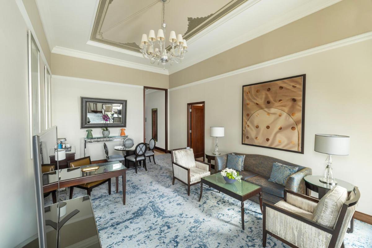 Four Seasons Hotel Istanbul at the Bosphorus