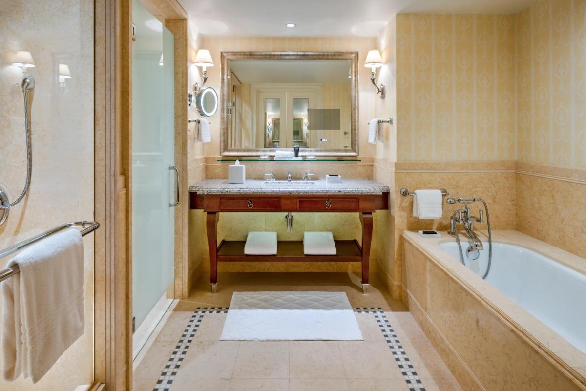 Four Seasons Hotel Lion Palace St. Petersburg