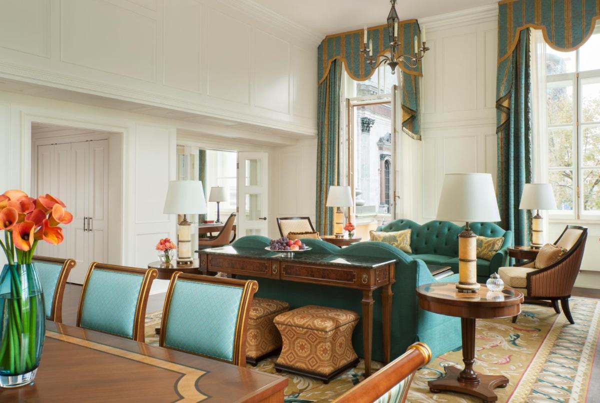 Four Seasons Hotel Lion Palace St. Petersburg
