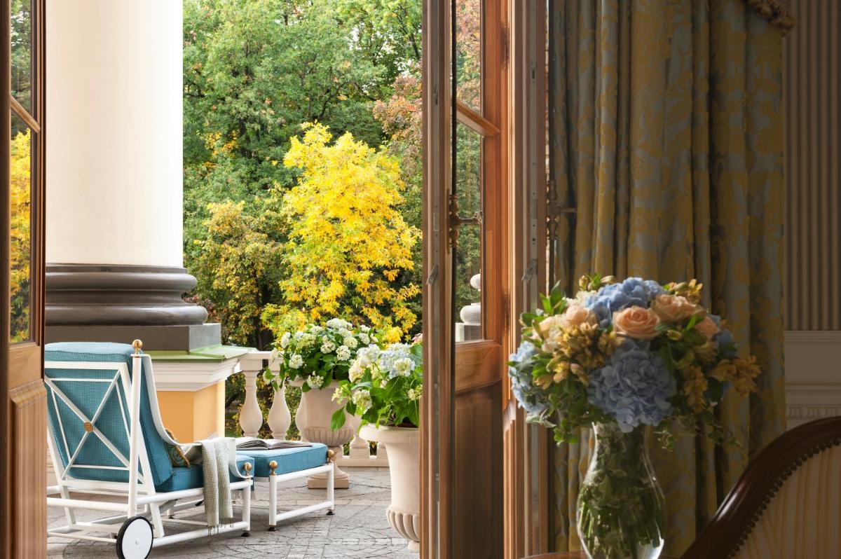 Four Seasons Hotel Lion Palace St. Petersburg