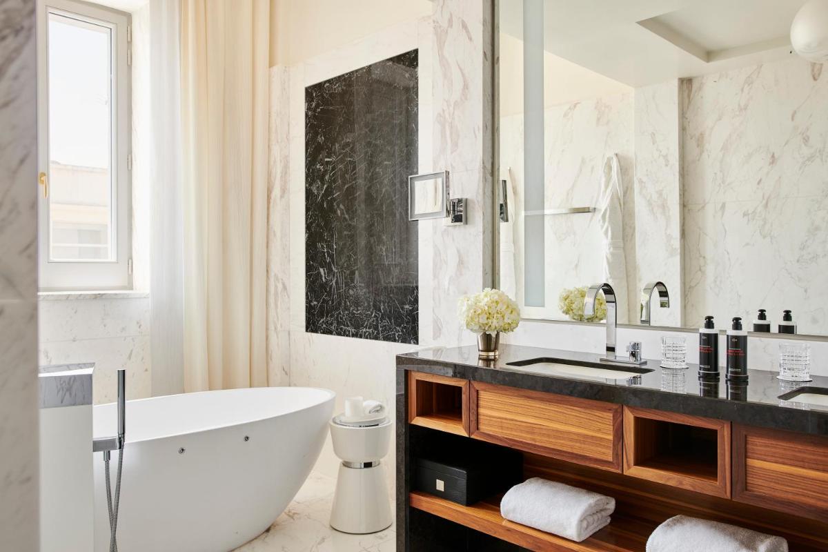 Four Seasons Hotel Madrid