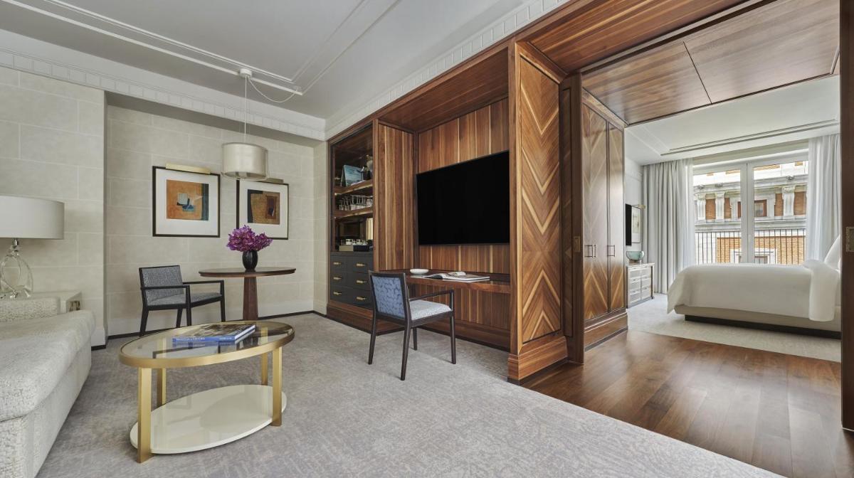 Four Seasons Hotel Madrid