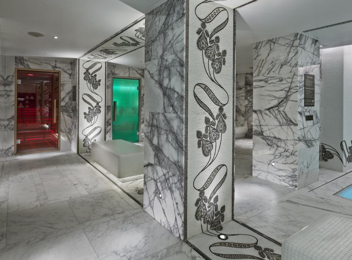 Four Seasons Hotel Moscow