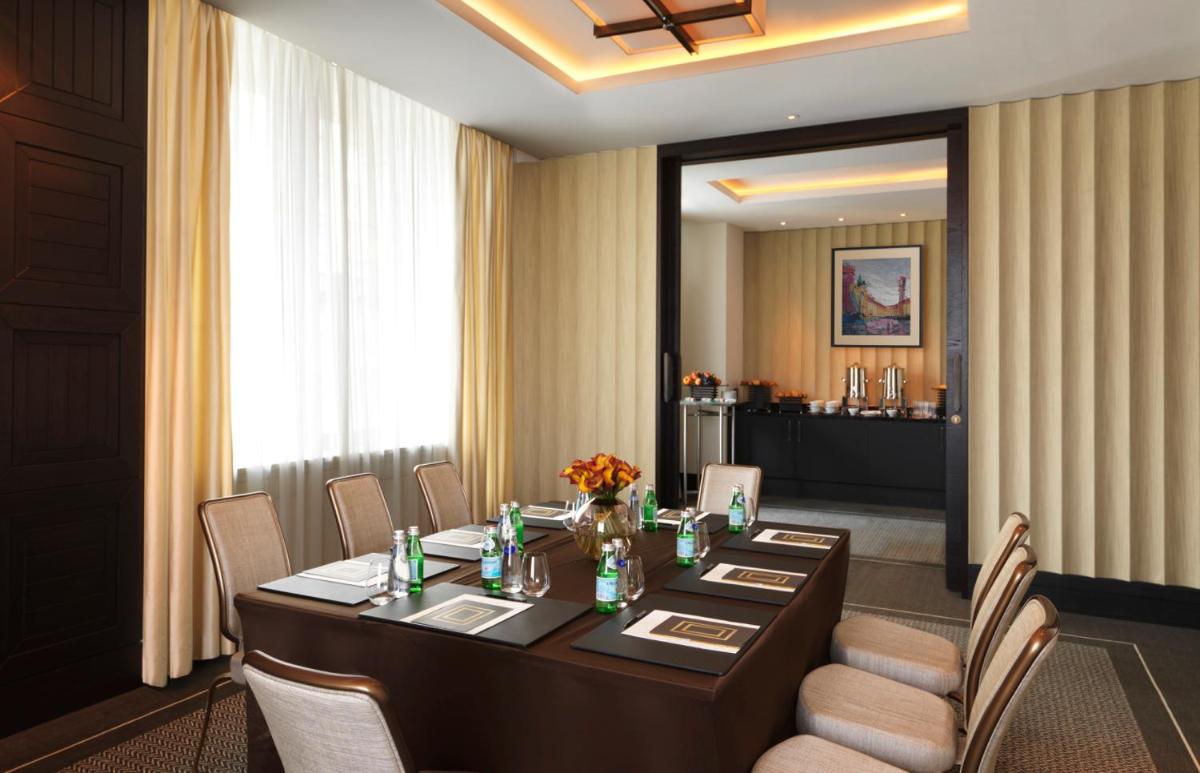 Four Seasons Hotel Moscow