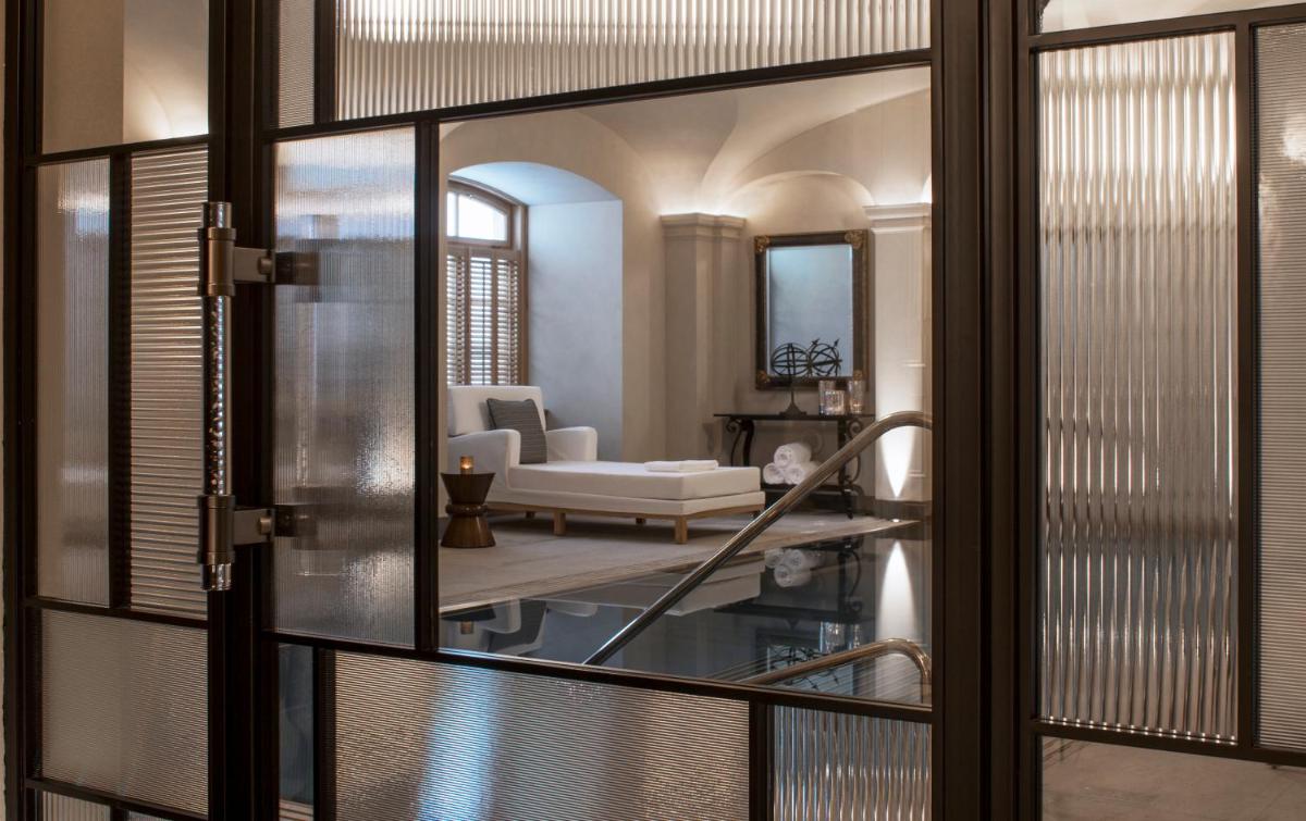 Four Seasons Hotel Prague