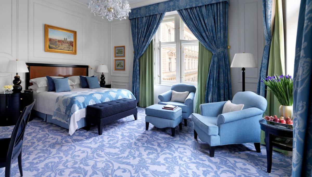 Four Seasons Hotel Prague