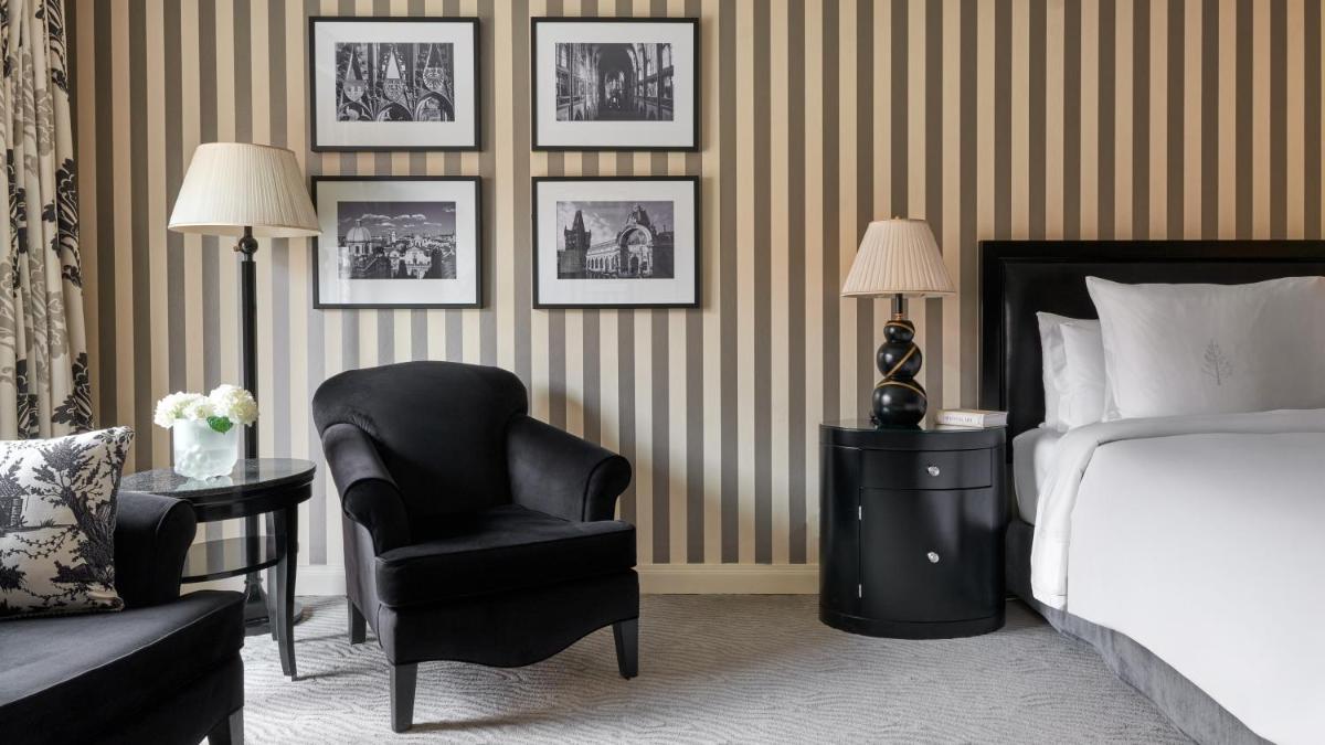 Four Seasons Hotel Prague