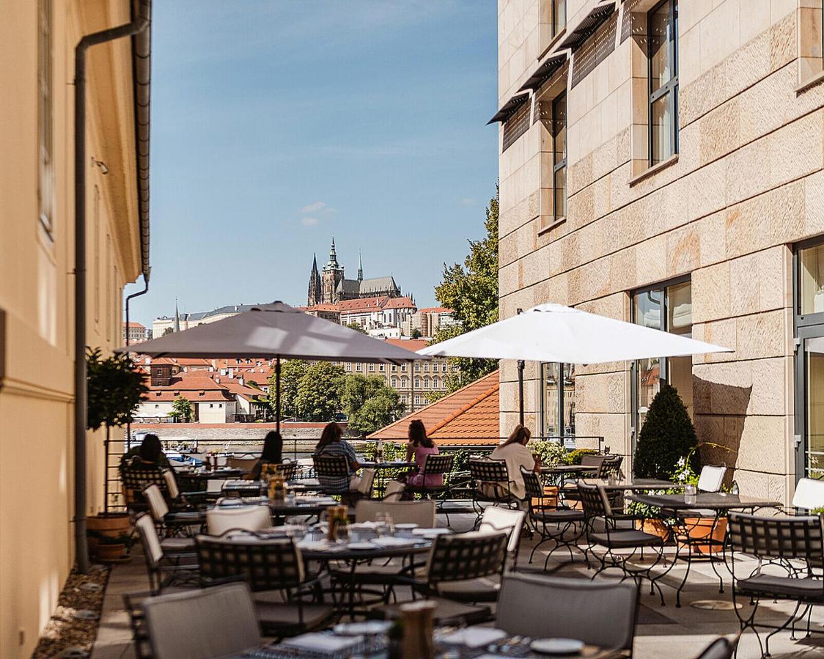 Four Seasons Hotel Prague