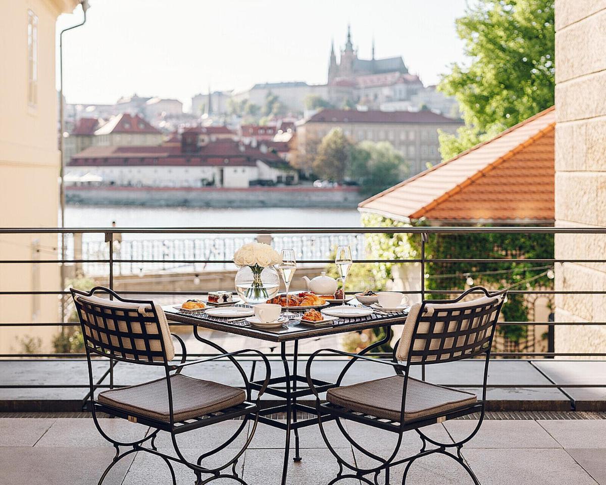 Four Seasons Hotel Prague
