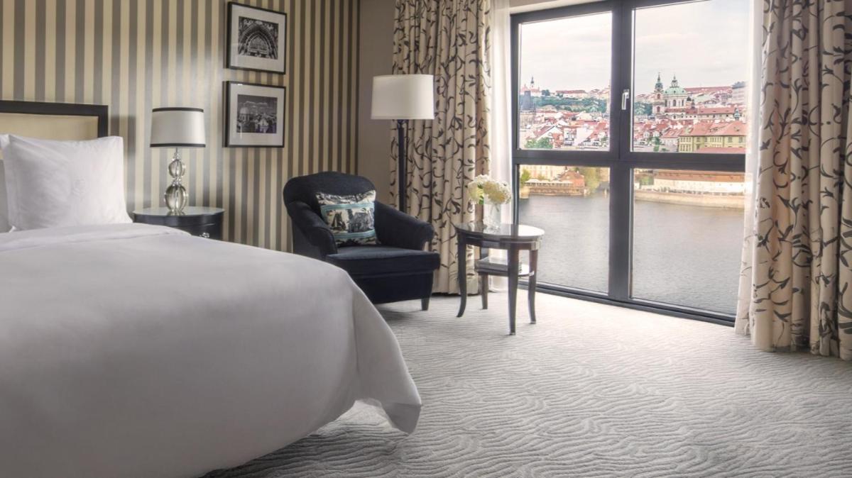 Four Seasons Hotel Prague