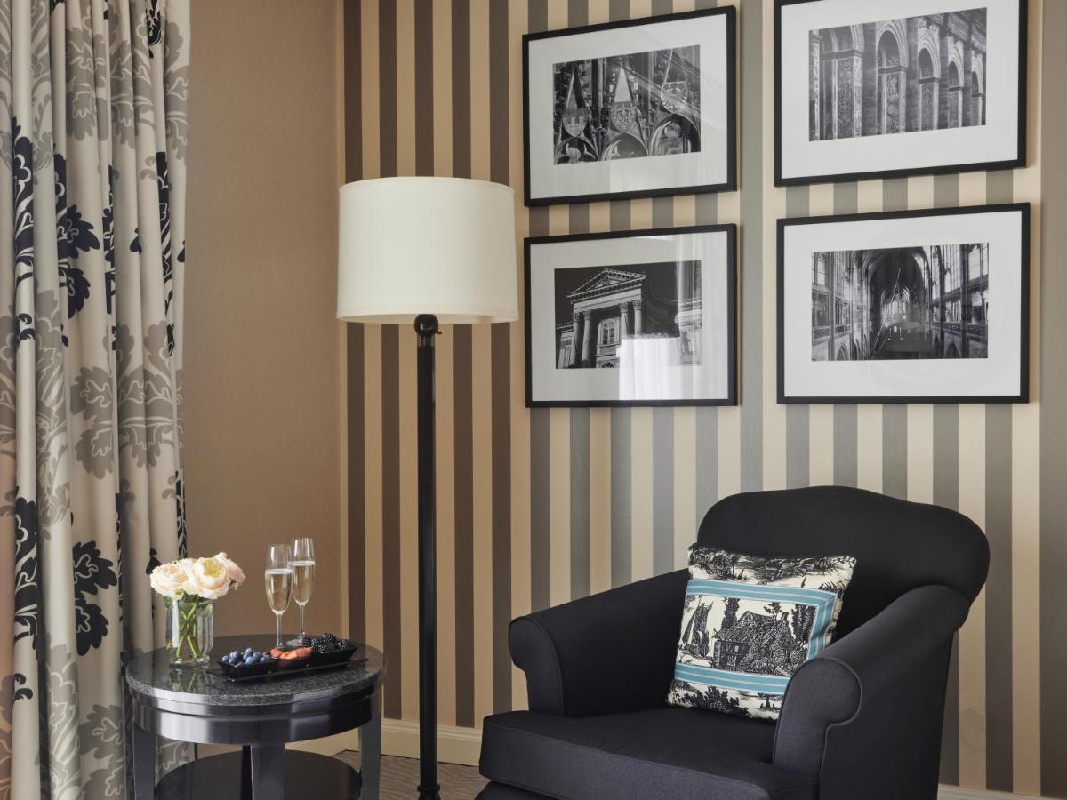 Four Seasons Hotel Prague