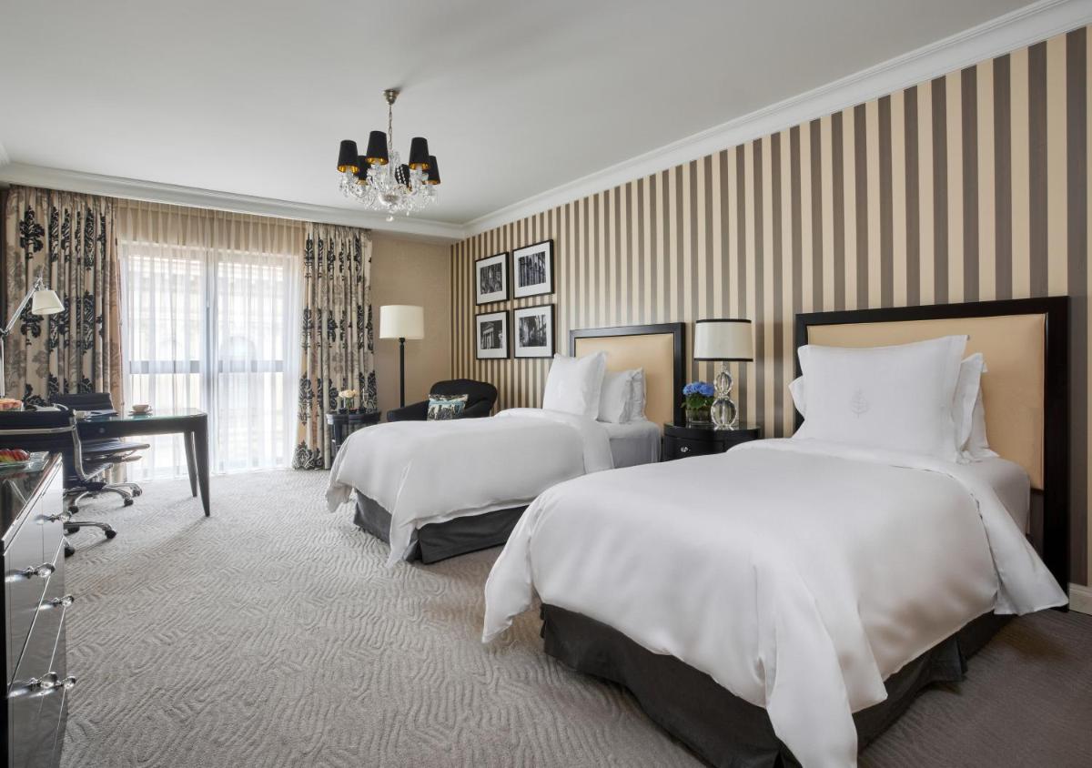 Four Seasons Hotel Prague