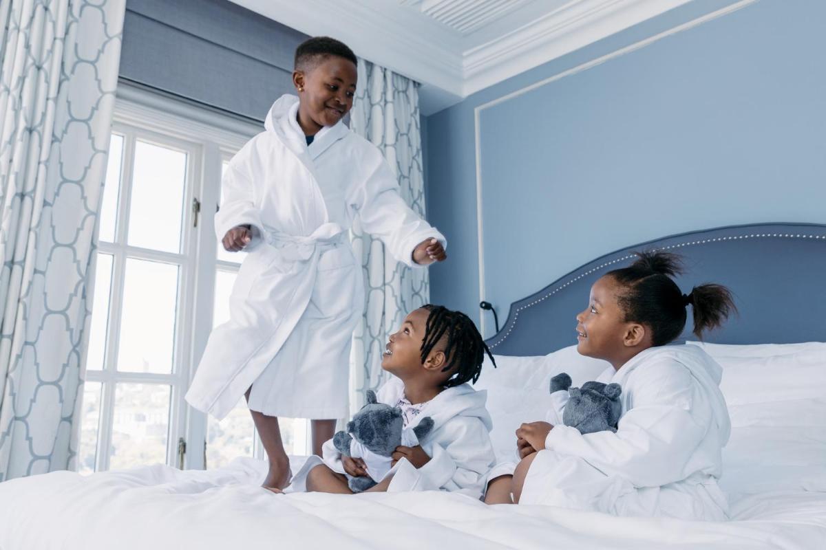 Four Seasons Hotel The Westcliff