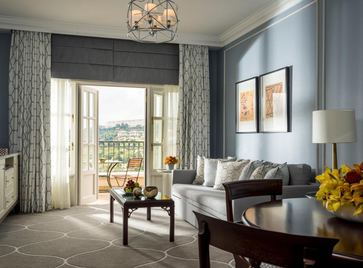 Four Seasons Hotel The Westcliff