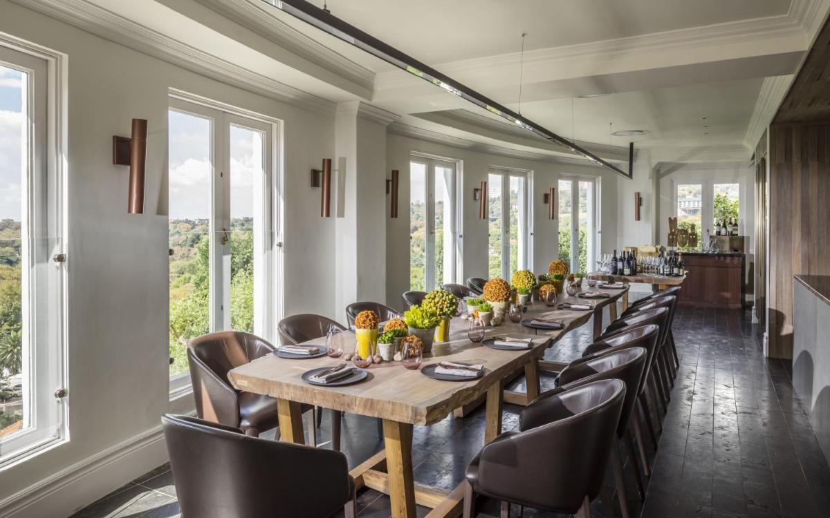 Four Seasons Hotel The Westcliff