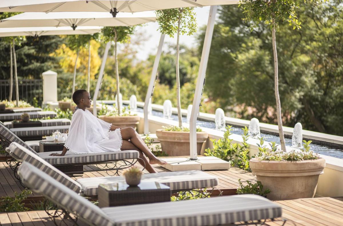 Four Seasons Hotel The Westcliff
