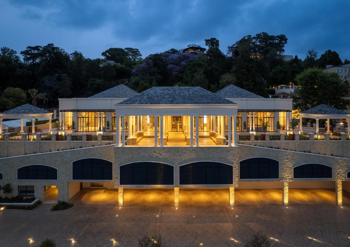 Four Seasons Hotel The Westcliff